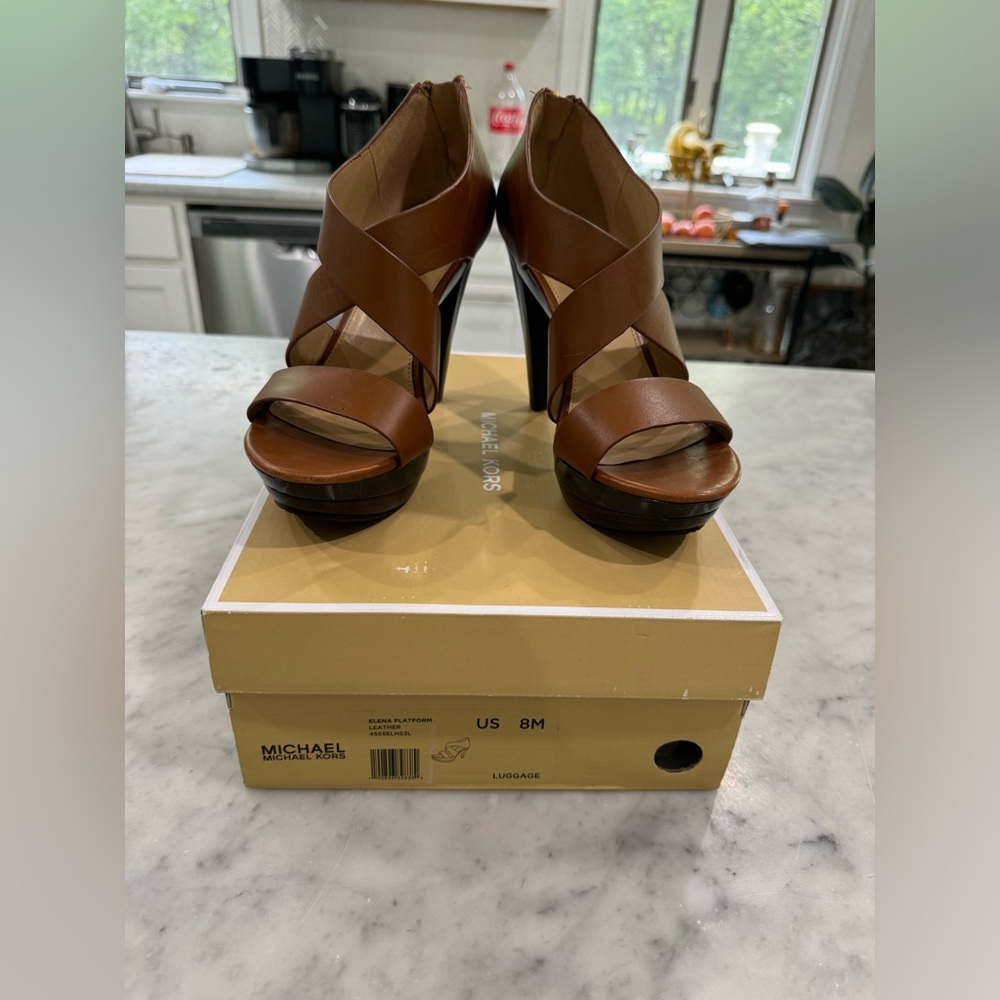 Michael Kors strappa open toe heels